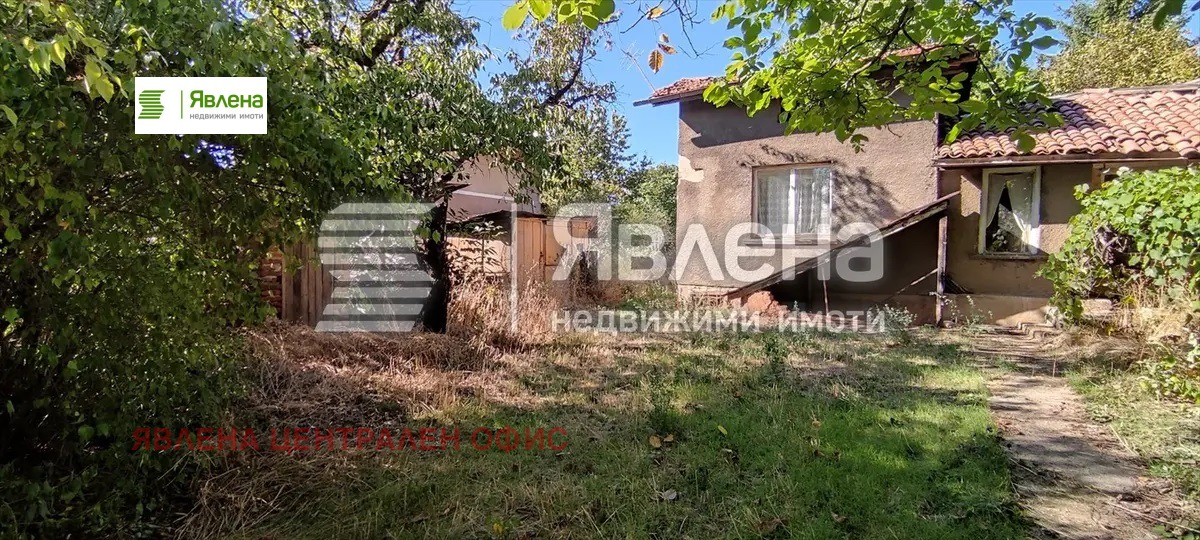 Продава КЪЩА, с. Червена могила, област Перник, снимка 12 - Къщи - 54303775