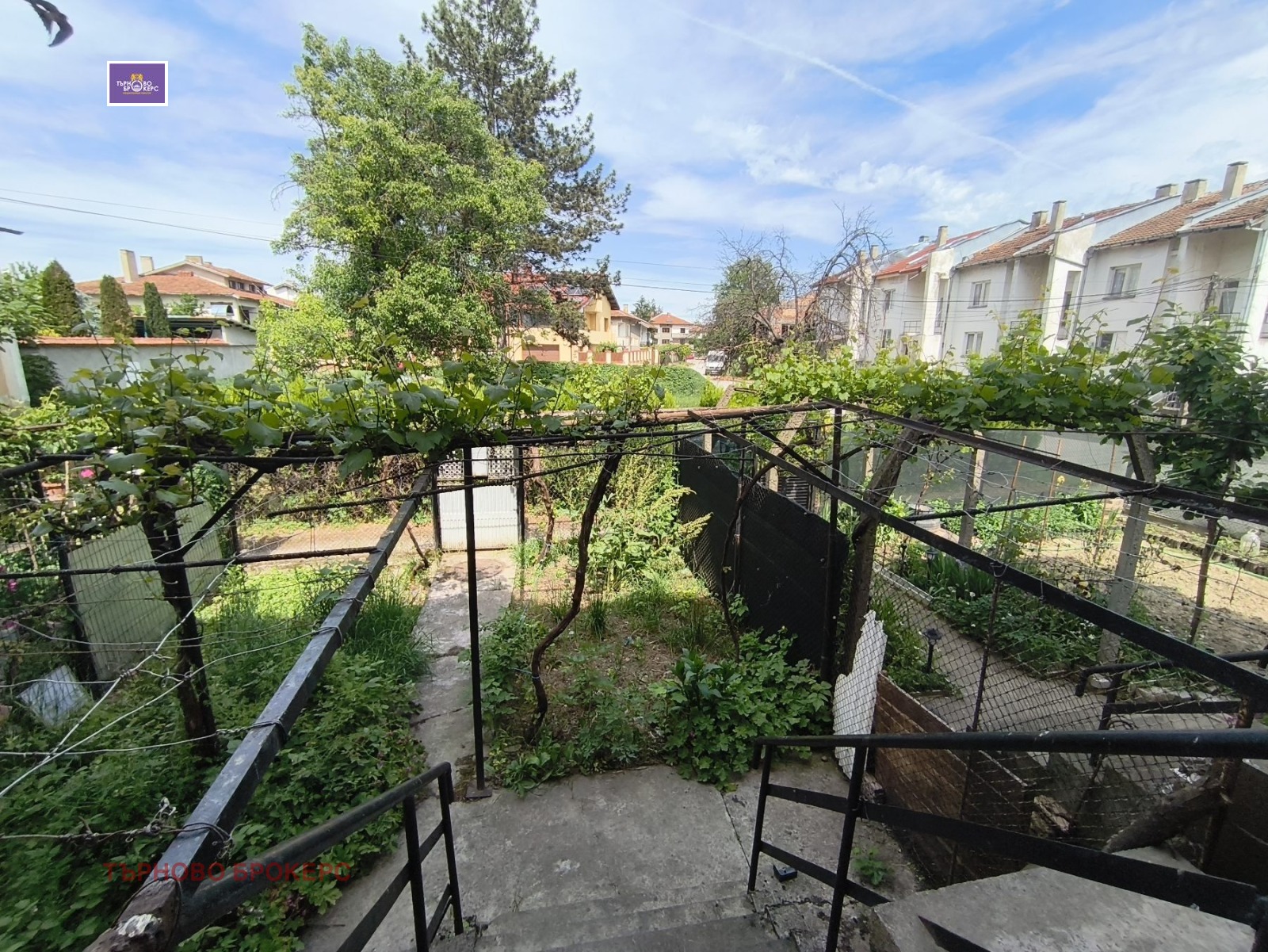 Продава КЪЩА, гр. Стражица, област Велико Търново, снимка 2 - Къщи - 54686615