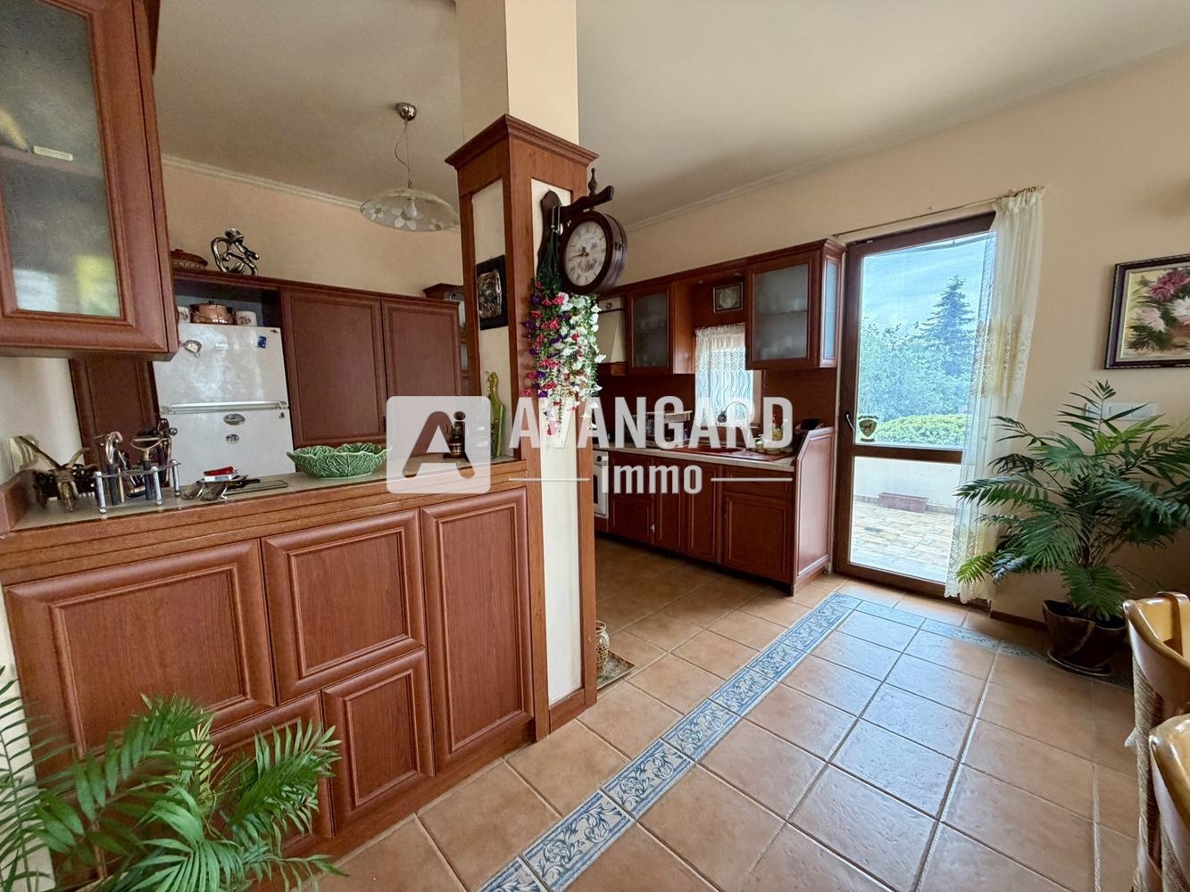 Продава КЪЩА, гр. Варна, м-т Долна Трака, снимка 15 - Къщи - 55676830