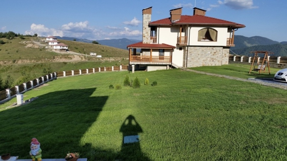 Продава БИЗНЕС ИМОТ, с. Чала, област Смолян