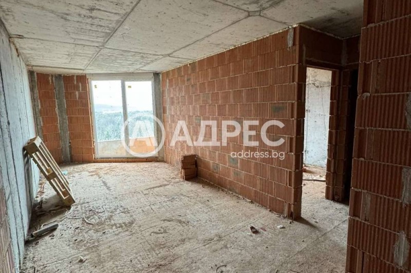 Na prodej  1 ložnice Sofia , Banišora , 67 m2 | 43594135 - obraz [3]