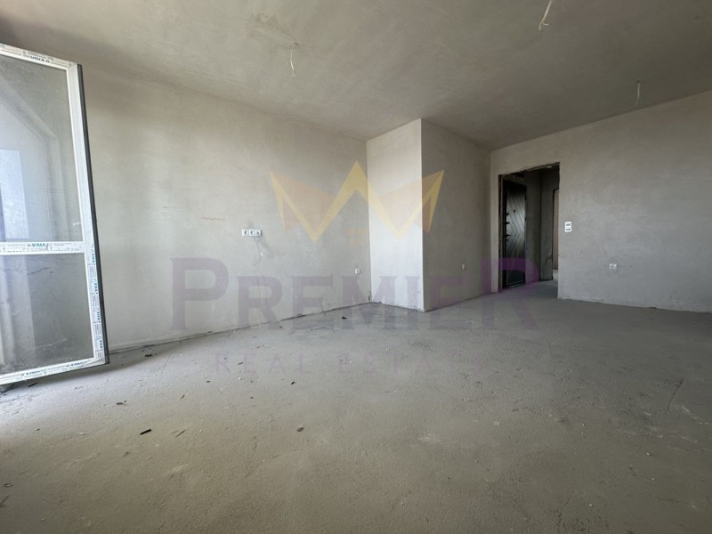 Na prodej  1 ložnice Varna , Vladislav Varnenčik 1 , 64 m2 | 70463441 - obraz [3]