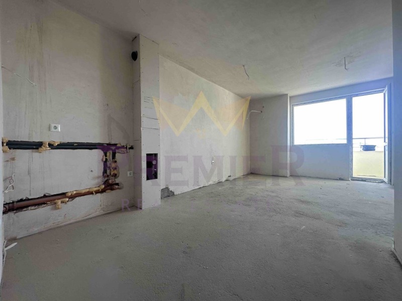 Na prodej  1 ložnice Varna , Vladislav Varnenčik 1 , 64 m2 | 70463441