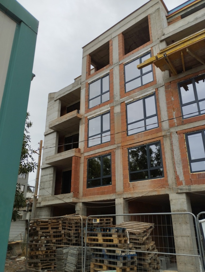 Продается  2 спальни Пловдив , Въстанически , 123 кв.м | 14633206 - изображение [2]