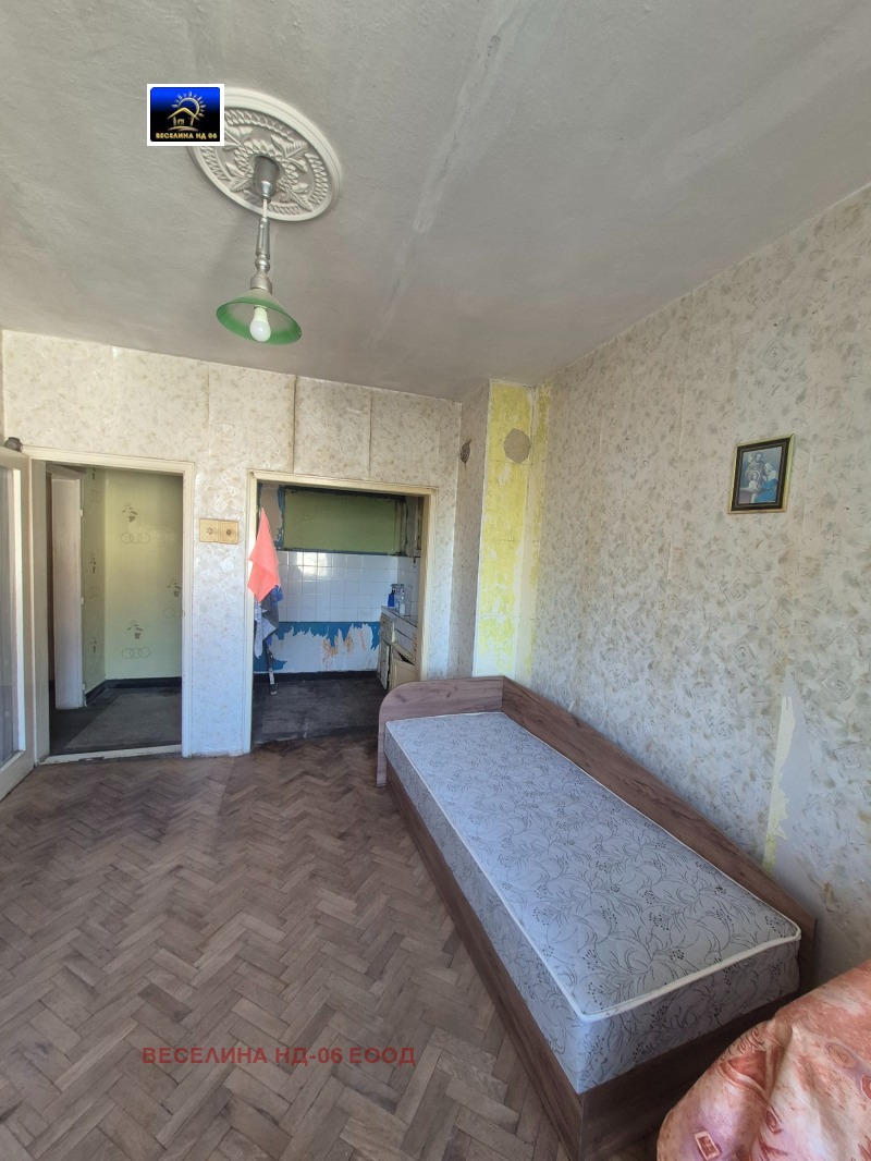 Продава  3-стаен град Добрич , Център , 67 кв.м | 14801581 - изображение [2]