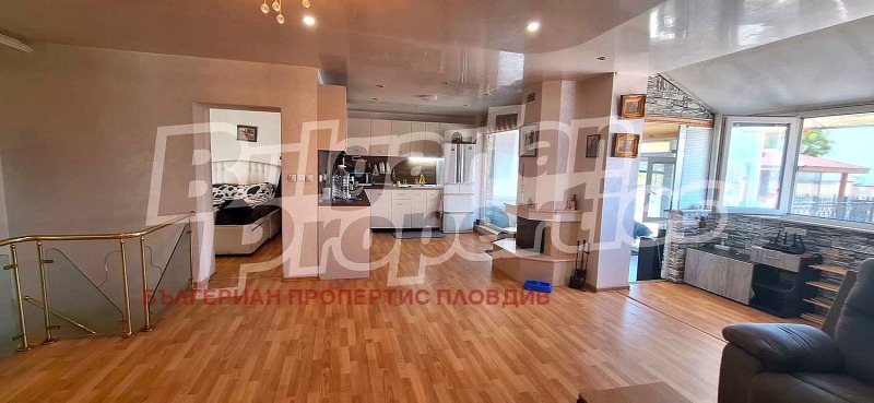 À venda  Casa Plovdiv , Centar , 200 m² | 33572676 - imagem [4]