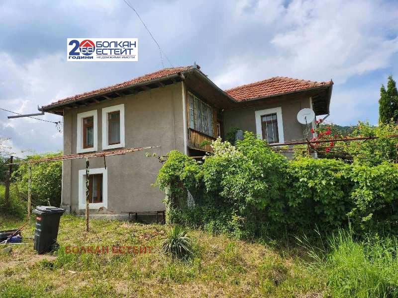 Продава  Къща, област Велико Търново, с. Равново • 39 500 EUR • ID 31261664 — holmes.bg - [1] 
