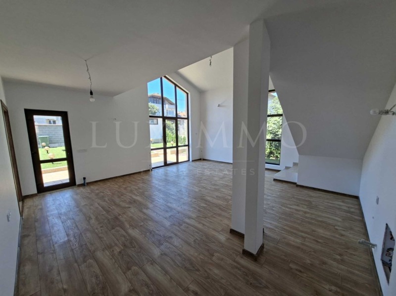 À venda  Casa região Burgas , k.k. Slantchev briag , 164 m² | 44390995 - imagem [12]