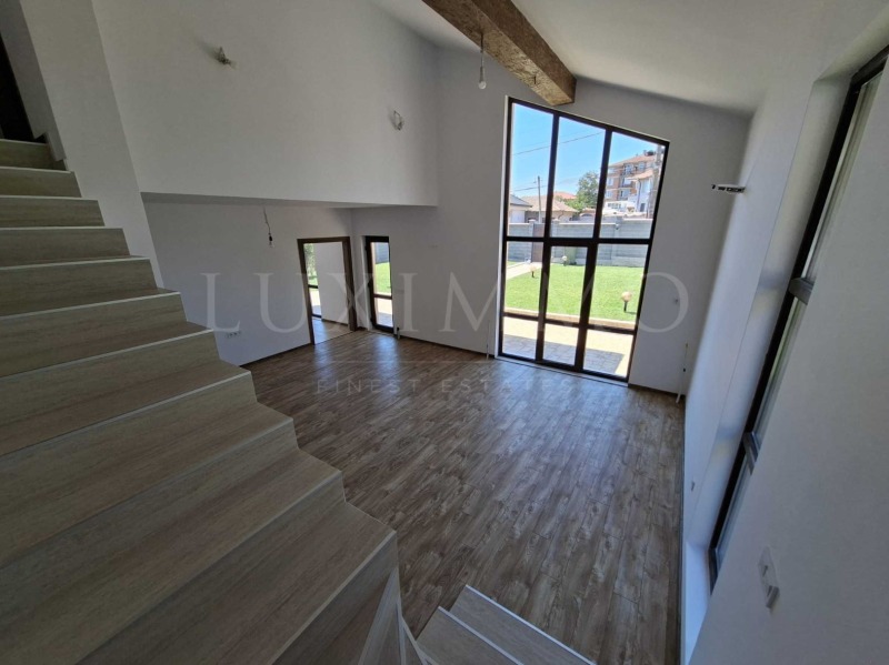 À venda  Casa região Burgas , k.k. Slantchev briag , 164 m² | 44390995 - imagem [13]