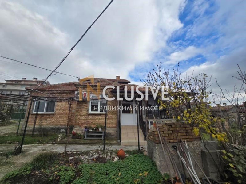 Продава КЪЩА, гр. Аксаково, област Варна, снимка 5 - Къщи - 52624334