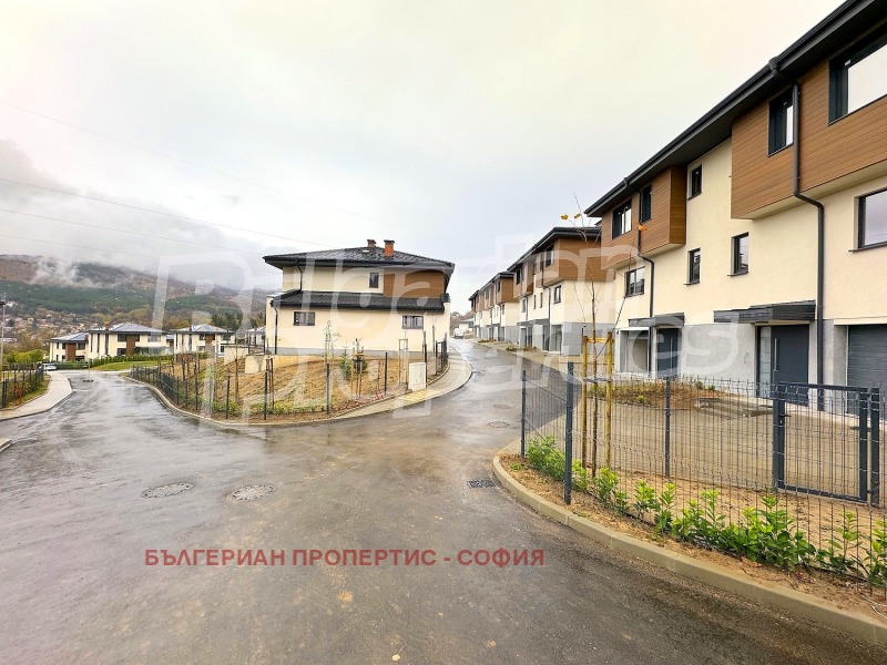 Продава КЪЩА, гр. София, с. Владая, снимка 14 - Къщи - 52820148