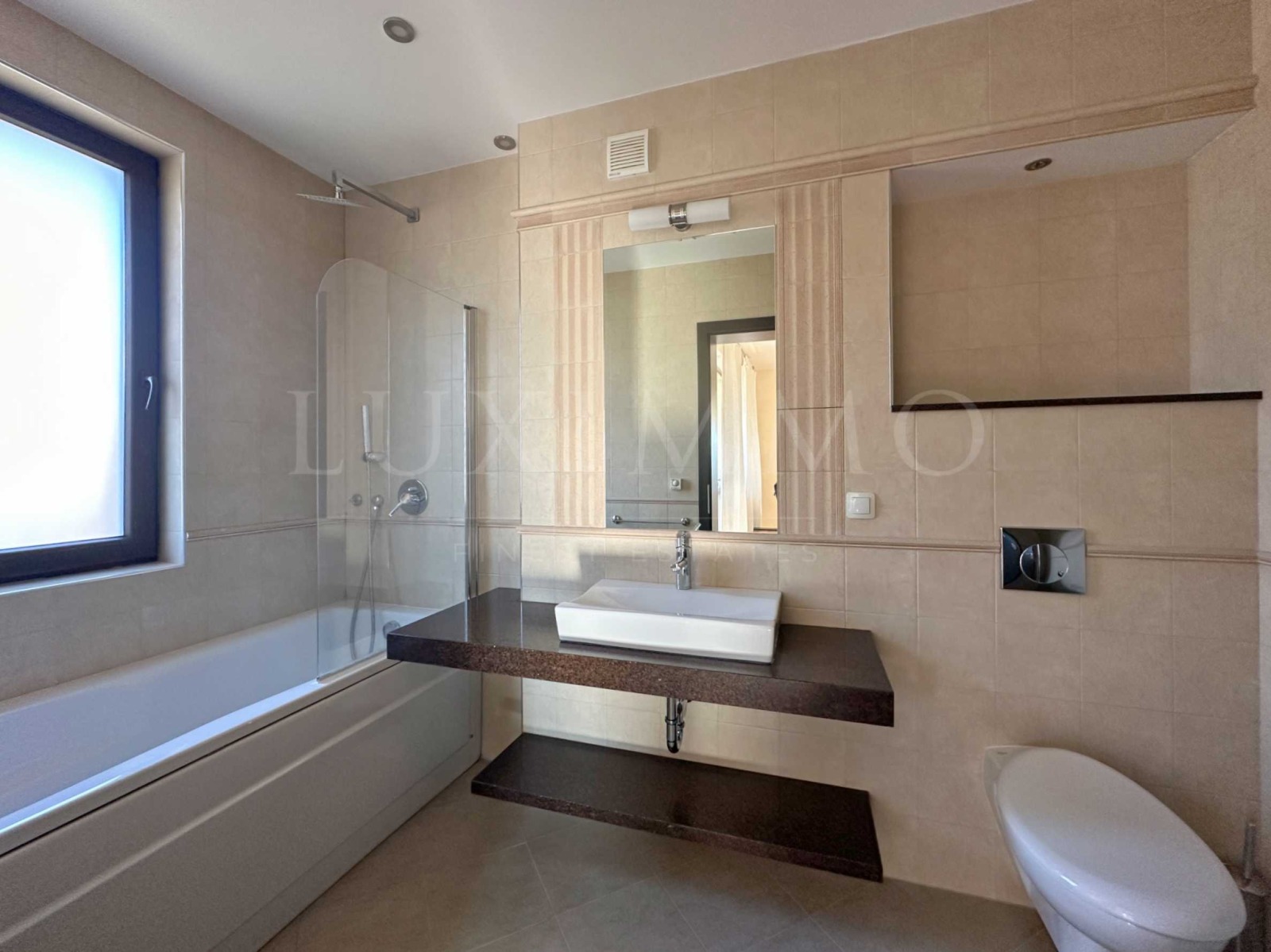 Продава КЪЩА, гр. София, с. Бистрица, снимка 16 - Къщи - 55390993