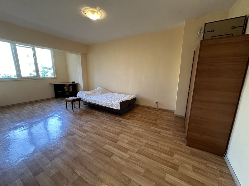 Продава 1-СТАЕН, гр. София, Гоце Делчев