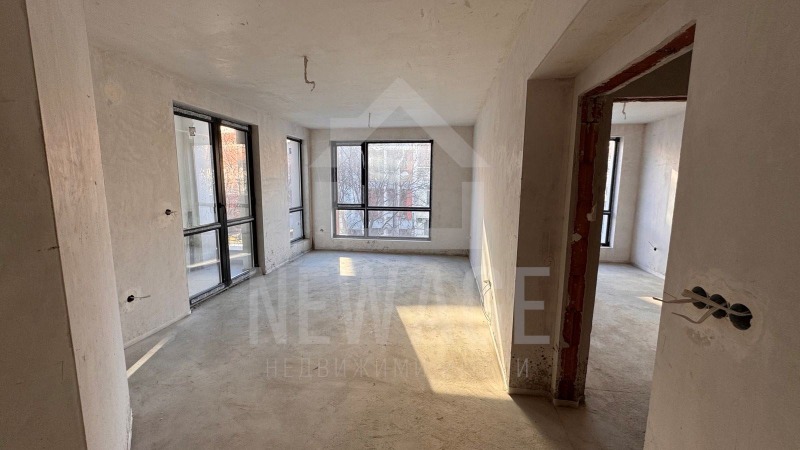 Продава 2-СТАЕН, гр. Варна, Левски 2