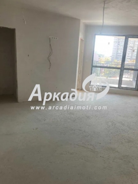 Продава 2-СТАЕН, гр. Пловдив, Център, снимка 2 - Апартаменти - 52476046