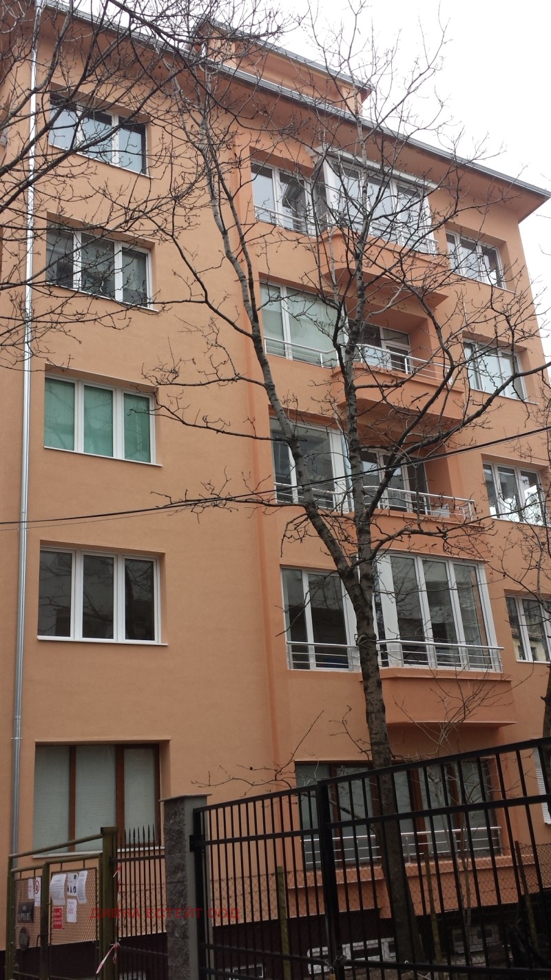 Продава  3-стаен град София , Център , 135 кв.м | 44971684