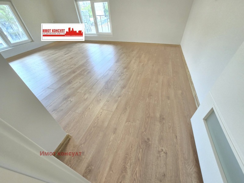 Te koop  3 slaapkamers Plovdiv , Christo Smirnenski , 96 m² | 13771605 - afbeelding [7]