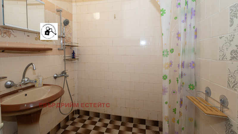 À vendre  3 chambres Sofia , Mladost 4 , 94 m² | 96040210 - image [12]