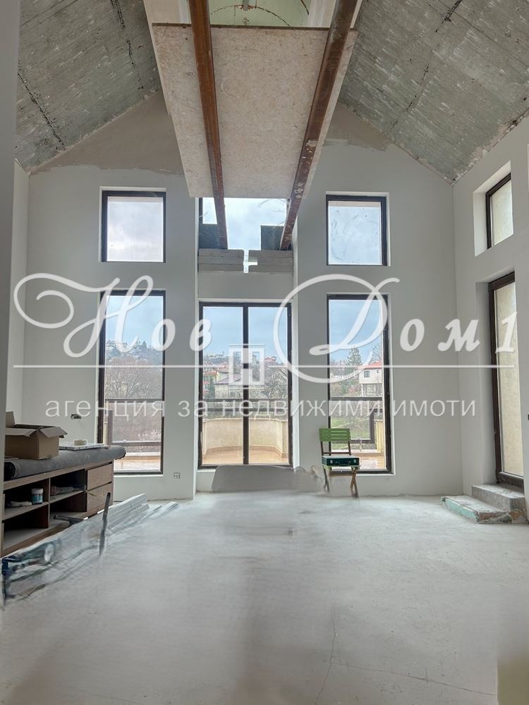 Продава МНОГОСТАЕН, гр. Варна, Бриз, снимка 2 - Апартаменти - 54253344