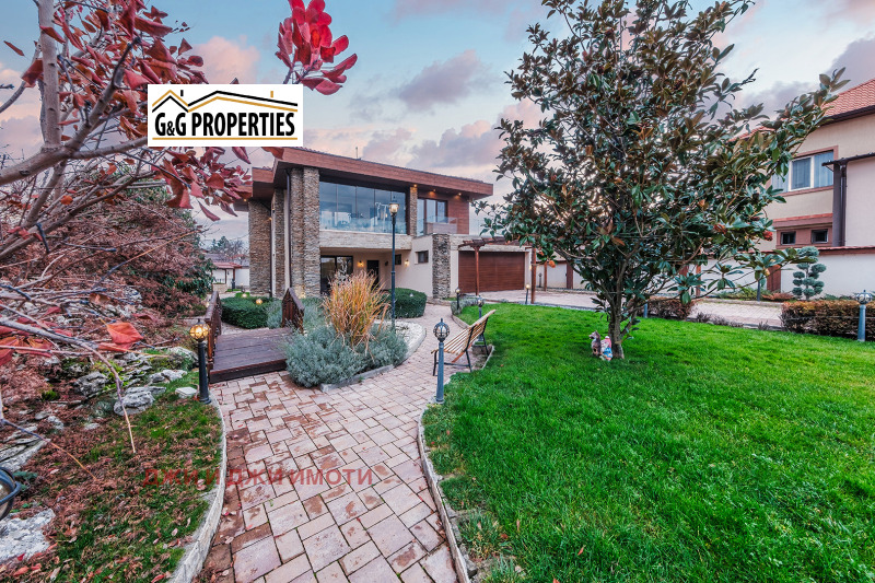 Продава КЪЩА, гр. София, гр. Нови Искър