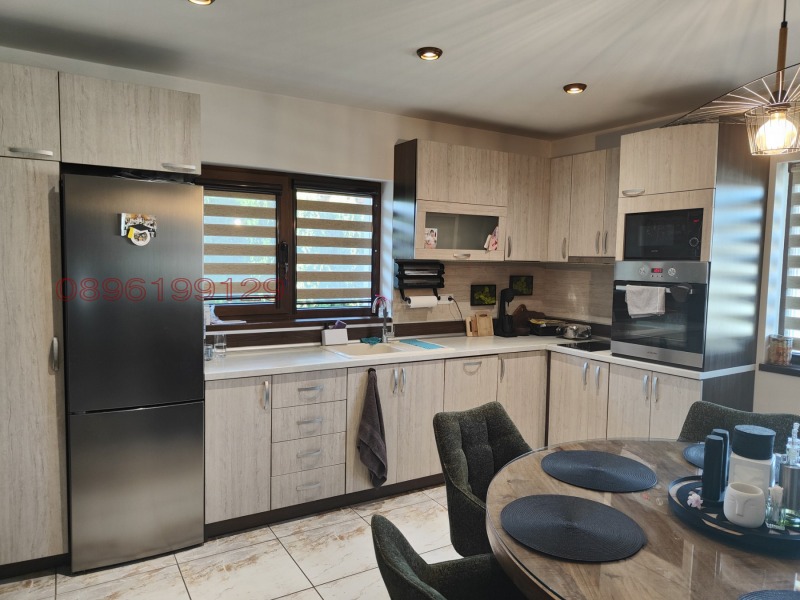 Продава КЪЩА, с. Соколово, област Добрич, снимка 7 - Къщи - 53192212