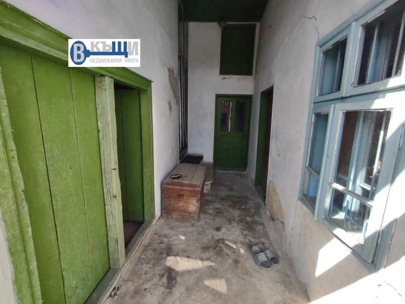 Продава КЪЩА, с. Церова кория, област Велико Търново, снимка 2 - Къщи - 53284443