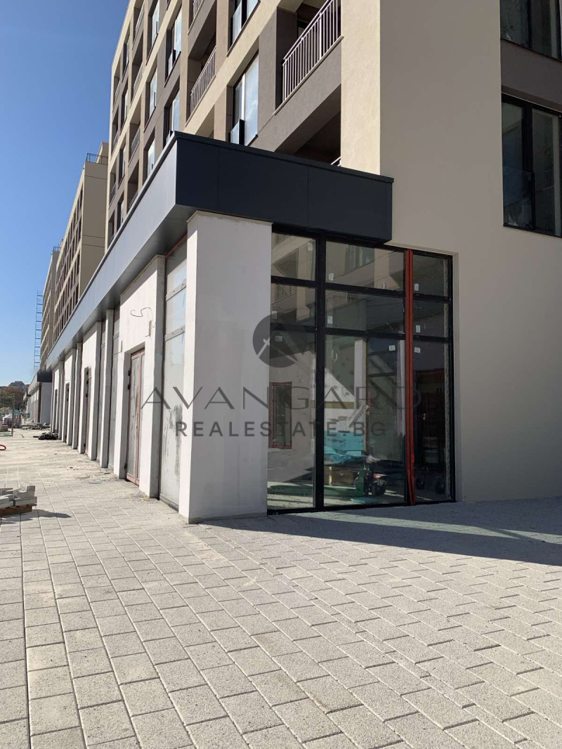 Продава МАГАЗИН, гр. Пловдив, Тракия, снимка 2 - Магазини - 53176241
