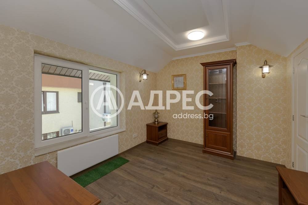 Продава КЪЩА, гр. София, Център, снимка 9 - Къщи - 54937969