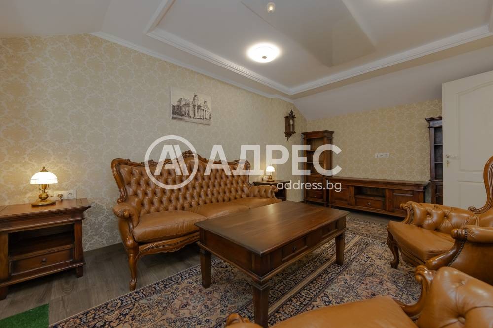 Продава КЪЩА, гр. София, Център, снимка 3 - Къщи - 54937969