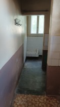 Продава ЕТАЖ ОТ КЪЩА, град Враца, Кемера - Художник • 210000 лв. / 107371.30 € • 66934645 3