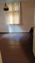Продава ЕТАЖ ОТ КЪЩА, град Враца, Кемера - Художник • 210000 лв. / 107371.30 € • 66934645 7
