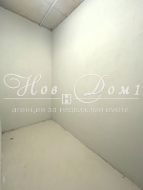 2 Schlafzimmer Manastirski liwadi, Sofia 11