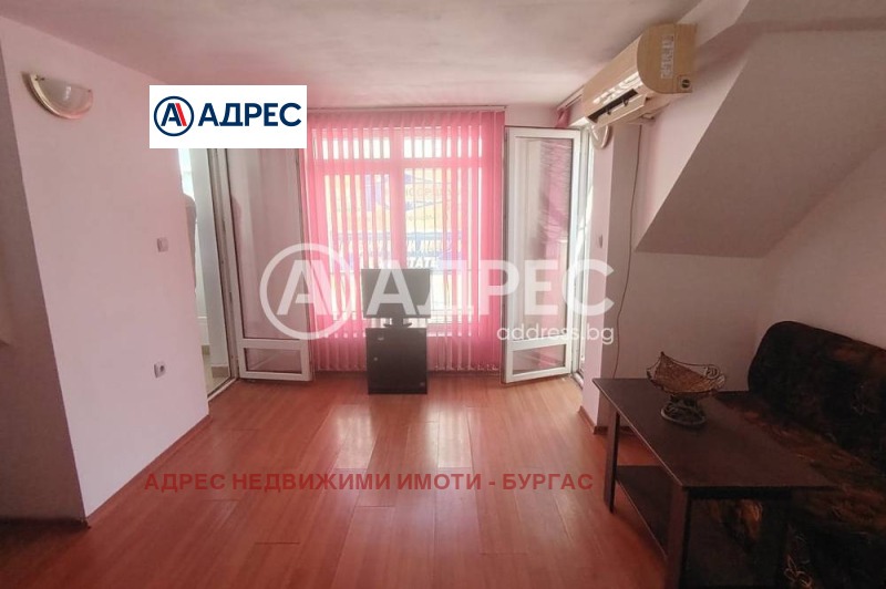 Продава  1-стаен, град Бургас, Център •  100 000 € • ID 54525556 — holmes.bg - [1] 