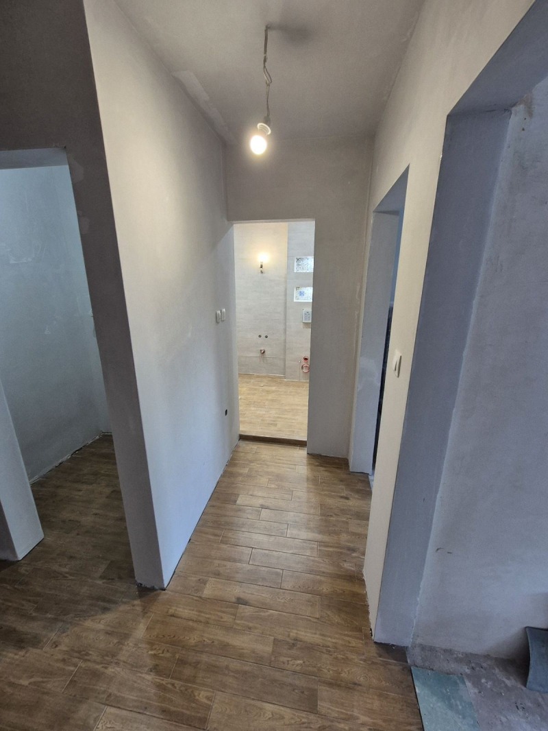 Til salg  1 soveværelse Plovdiv , Sadijski , 80 kvm | 64096789 - billede [4]