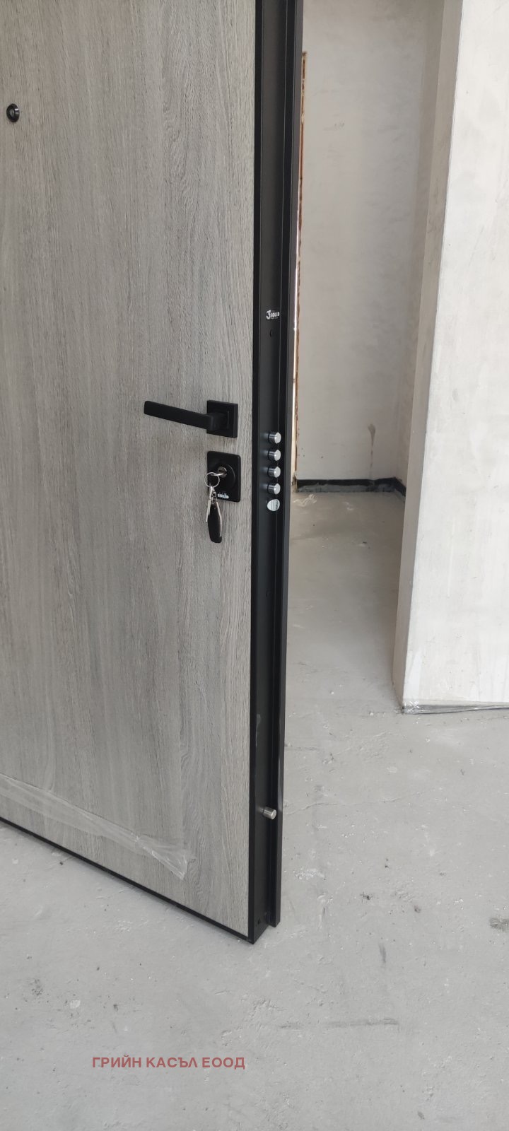 Till salu  2 sovrum Sofia , Banisjora , 110 kvm | 61391004 - bild [3]