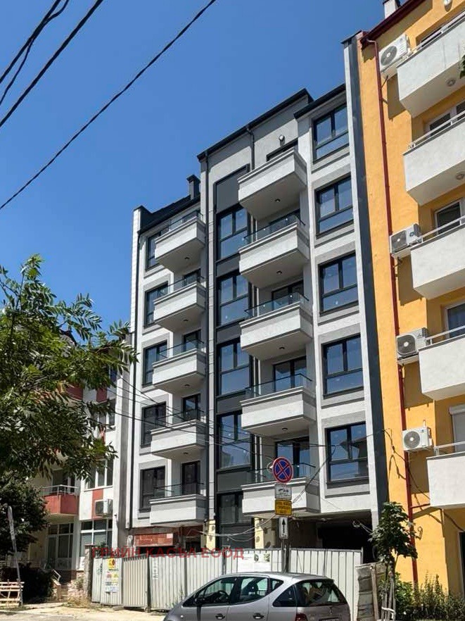 Till salu  2 sovrum Sofia , Banisjora , 110 kvm | 61391004 - bild [6]