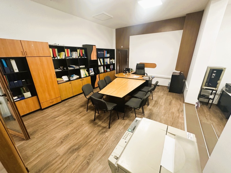 Продава ОФИС, град Варна, Център • 289990 € • 99388686 — Holmes.bg