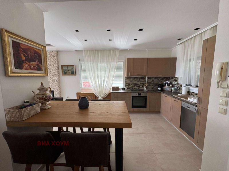 Продава КЪЩА, Извън страната, област Извън страната, снимка 2 - Къщи - 52487166