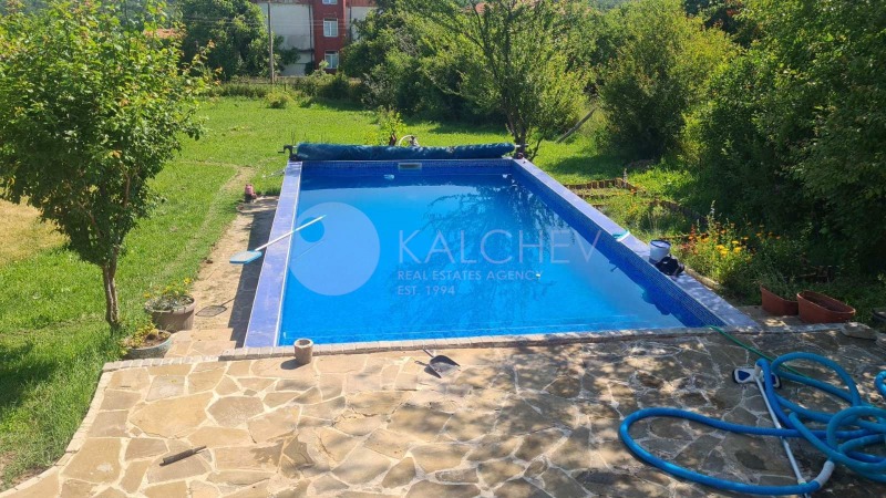 Продава КЪЩА, с. Юнец, област Варна, снимка 2 - Къщи - 52164279