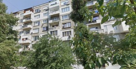 1 sovrum Sveta Troica, Sofia