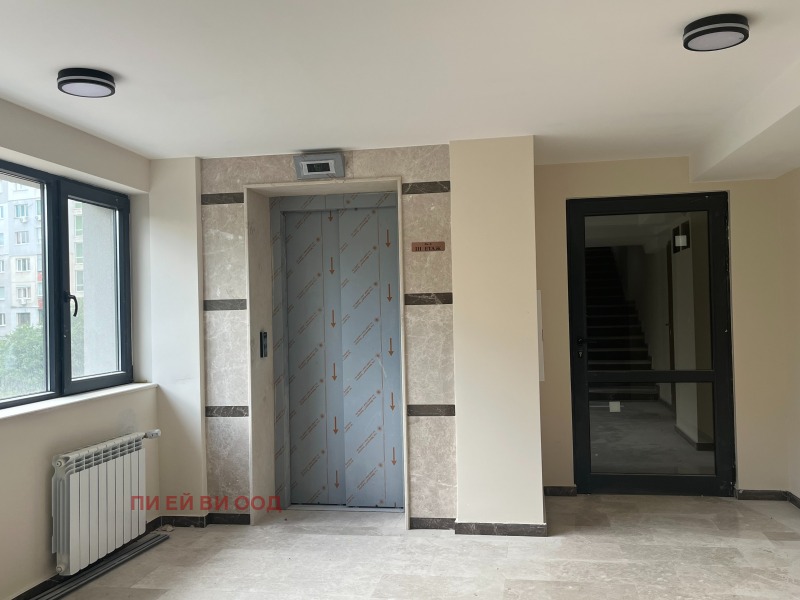 Myytävänä  2 makuuhuonetta Sofia , Gotse Deltšev , 143 neliömetriä | 81855601 - kuva [6]