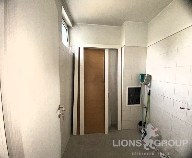 Продается  3 спальни Варна , Гръцка махала , 125 кв.м | 13542022 - изображение [10]