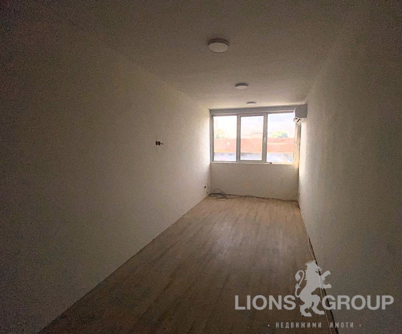 Продается  3 спальни Варна , Гръцка махала , 125 кв.м | 13542022 - изображение [5]