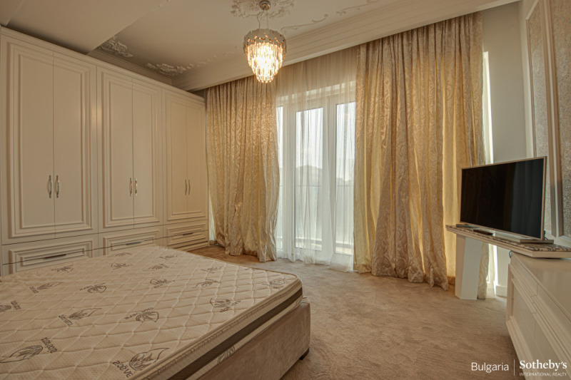 Продава 4-СТАЕН, гр. София, Лозенец, снимка 14 - Апартаменти - 53029242