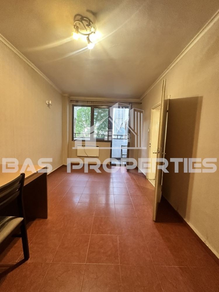 Продава 4-СТАЕН, гр. София, Павлово, снимка 2 - Апартаменти - 55292200