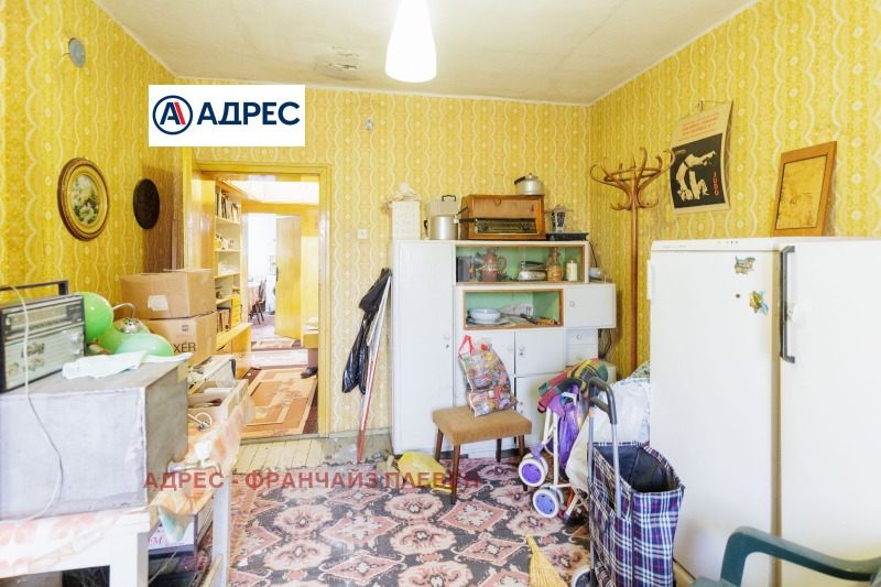 Продава ЕТАЖ ОТ КЪЩА, гр. Плевен, 9-ти квартал, снимка 7 - Етаж от къща - 53230084