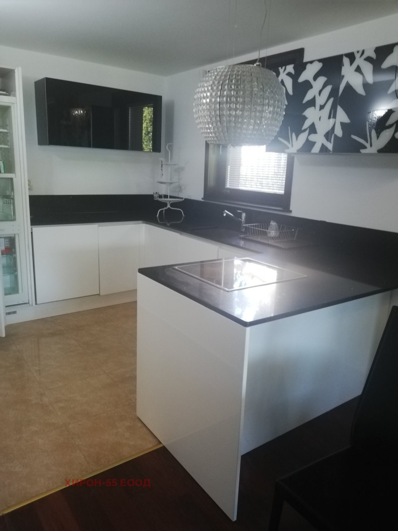 Till salu  Hus Sofia , Bistrica , 395 kvm | 24629080 - bild [11]