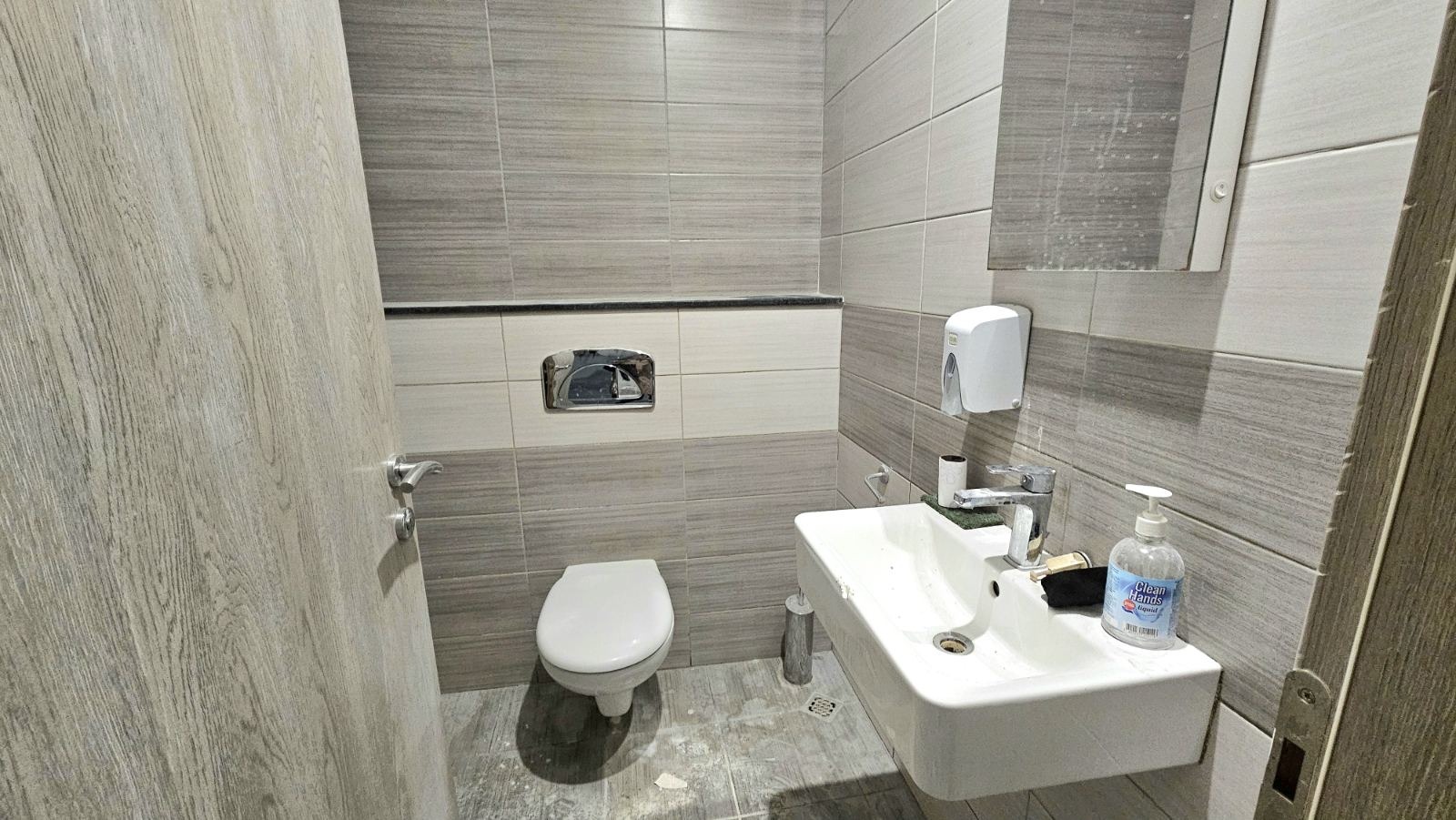 Продава МАГАЗИН, гр. София, Лозенец, снимка 3 - Магазини - 53619075