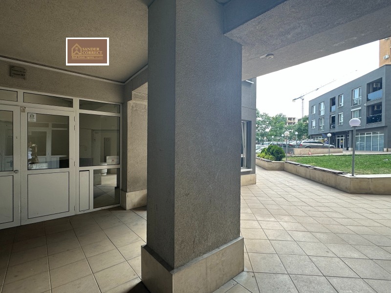 À venda  1 quarto Sofia , Mladost 4 , 63 m² | 68661833 - imagem [2]