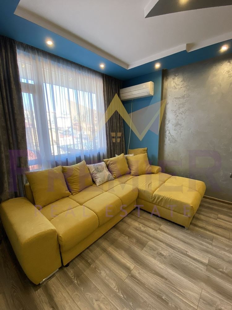 Продава 3-СТАЕН, гр. Варна, Колхозен пазар, снимка 2 - Апартаменти - 54354674